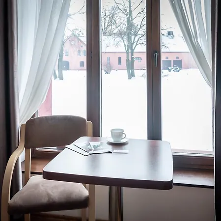 Centrum Edukacyjno-rozwojowe Pawlowice - Bezplatny Parking Bed and Breakfast 3*