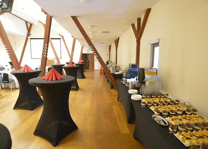 Alojamento de Acomodação e Pequeno-almoço Centrum Edukacyjno-rozwojowe Pawlowice - Bezplatny Parking