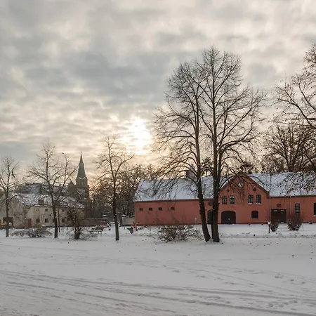 Bed & Breakfast Centrum Edukacyjno-rozwojowe Pawlowice - Bezplatny Parking 3*