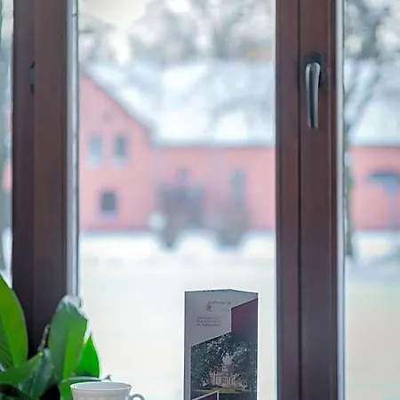 Centrum Edukacyjno-rozwojowe Pawłowice - Bezpłatny Parking Nocleg ze śniadaniem 3*