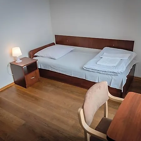 فندق مبيت وإفطار Centrum Edukacyjno-rozwojowe Pawlowice - Bezplatny Parking