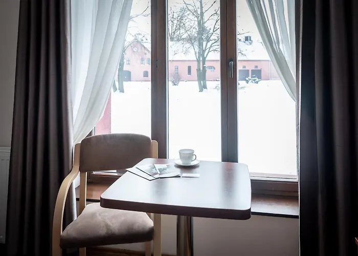 Centrum Edukacyjno-rozwojowe Pawlowice - Bezplatny Parking Bed & Breakfast 3*